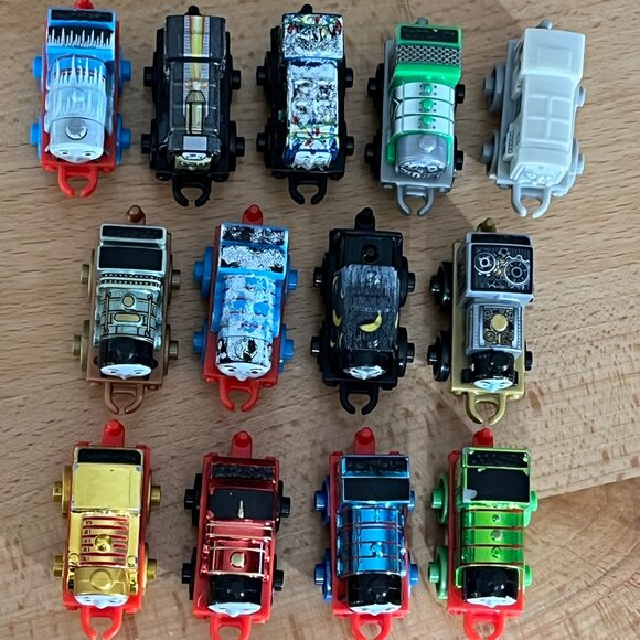 Thomas & Friends Toy Trains MINIS Chrome Thomas James Gordon Percy Lot - Picture 2 of 5